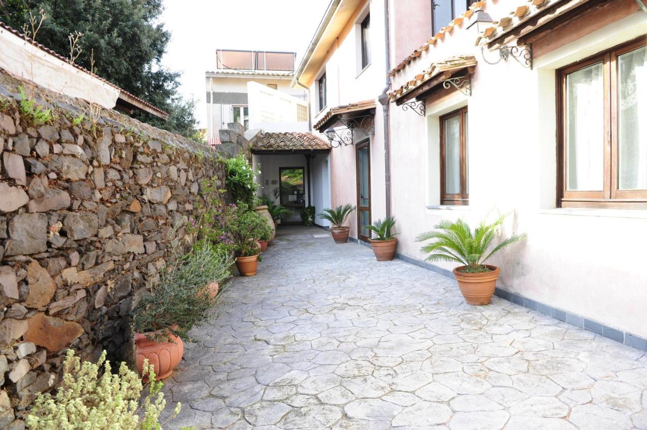 Sa Mola Guest House Bonarcado Ngoại thất bức ảnh