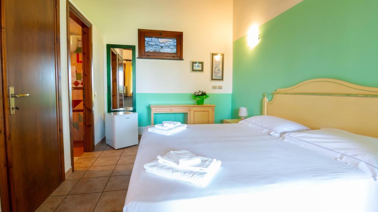 Sa Mola Guest House Bonarcado Ngoại thất bức ảnh