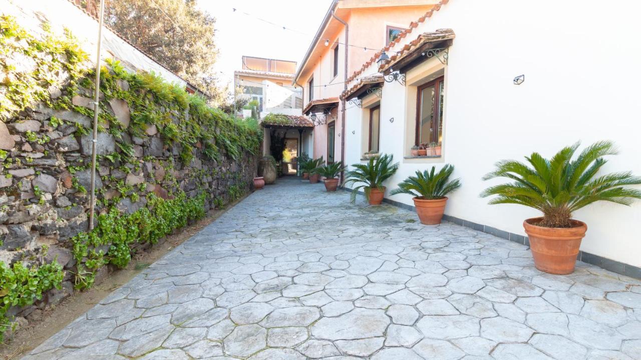 Sa Mola Guest House Bonarcado Ngoại thất bức ảnh